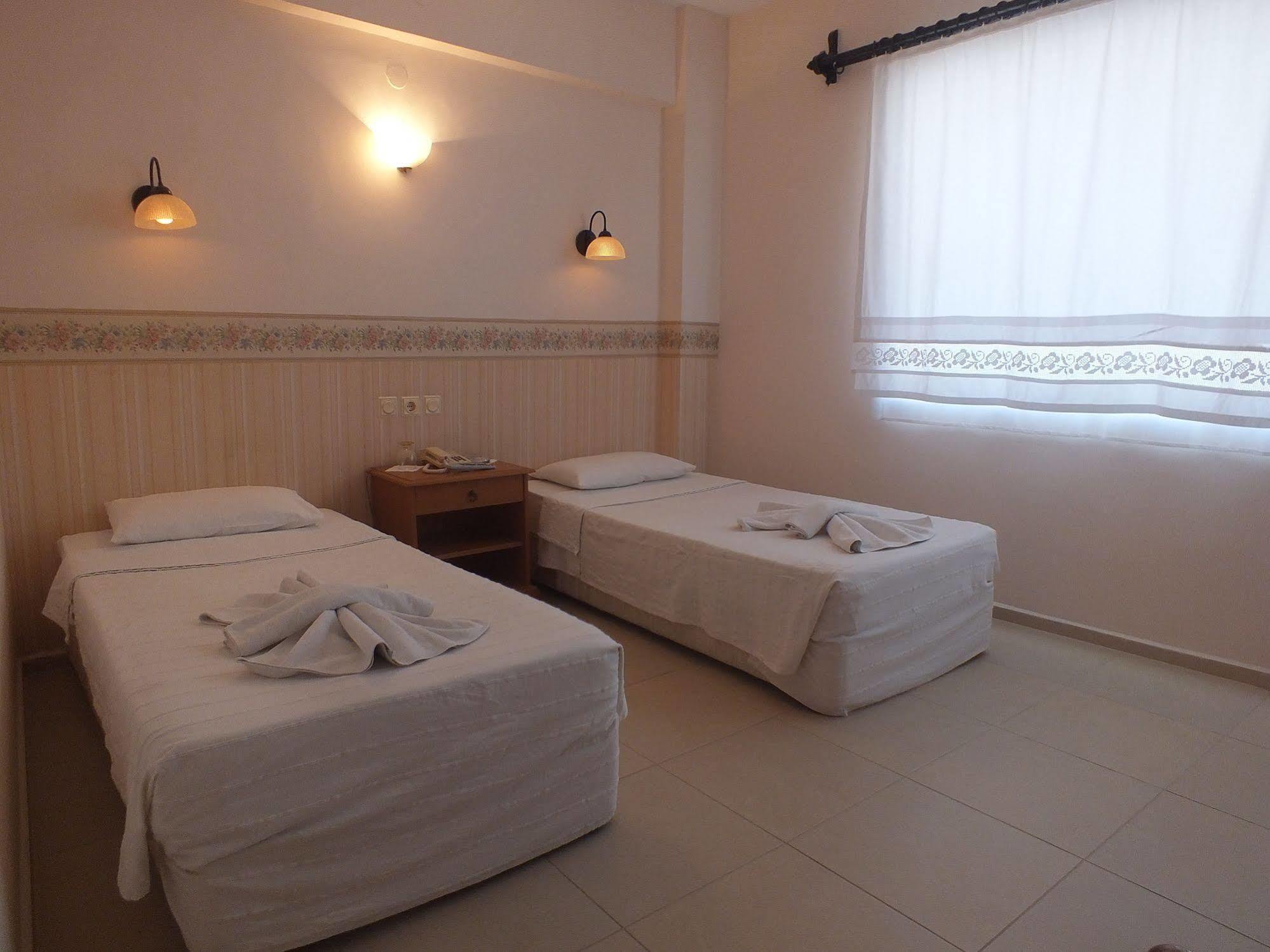 Hotel Dorukhan Kusadası Exteriör bild