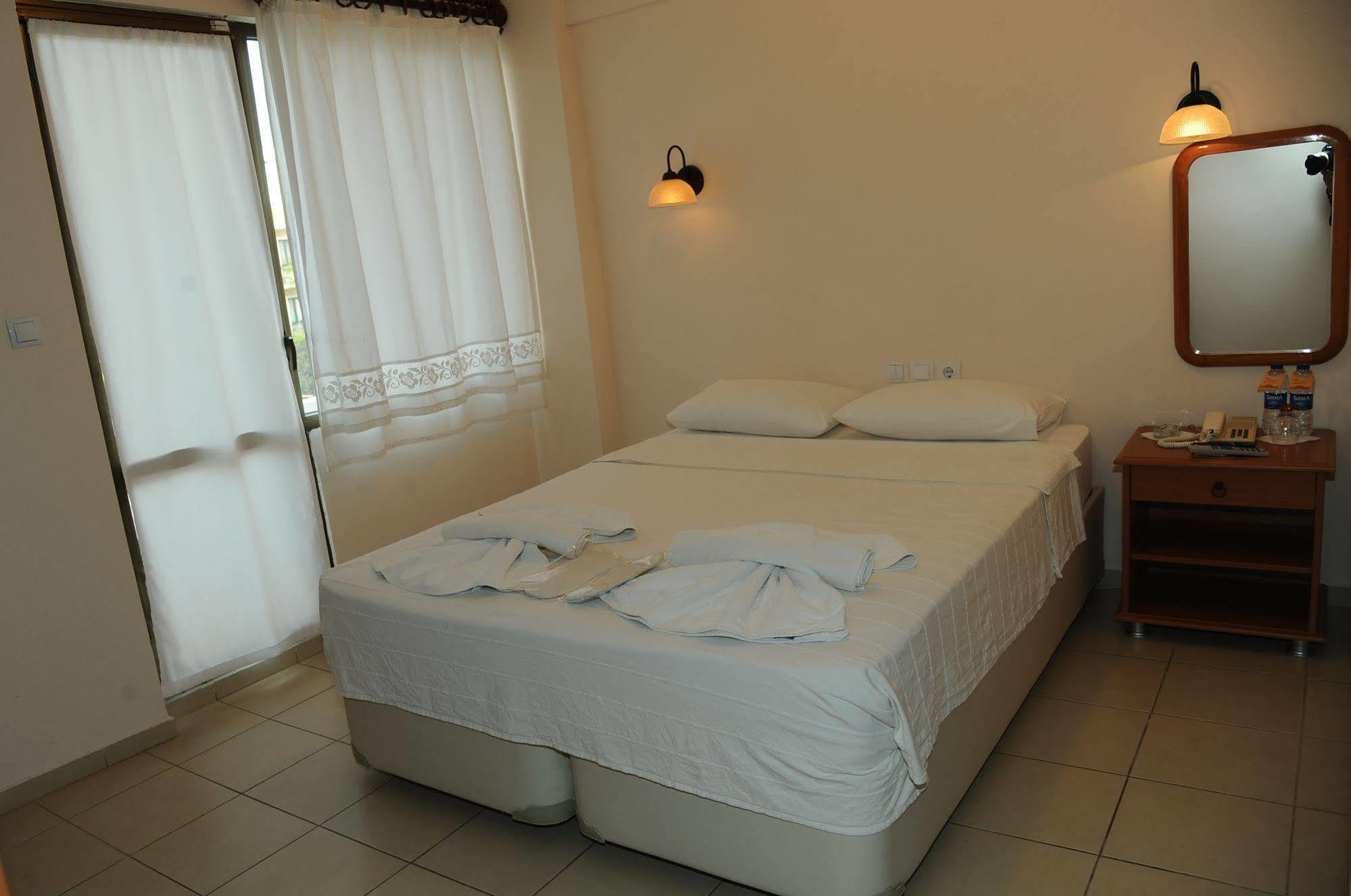 Hotel Dorukhan Kusadası Exteriör bild